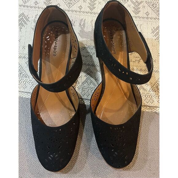 Easy Spirit Women's Cindie Dress Pump - Picture 3 of 7